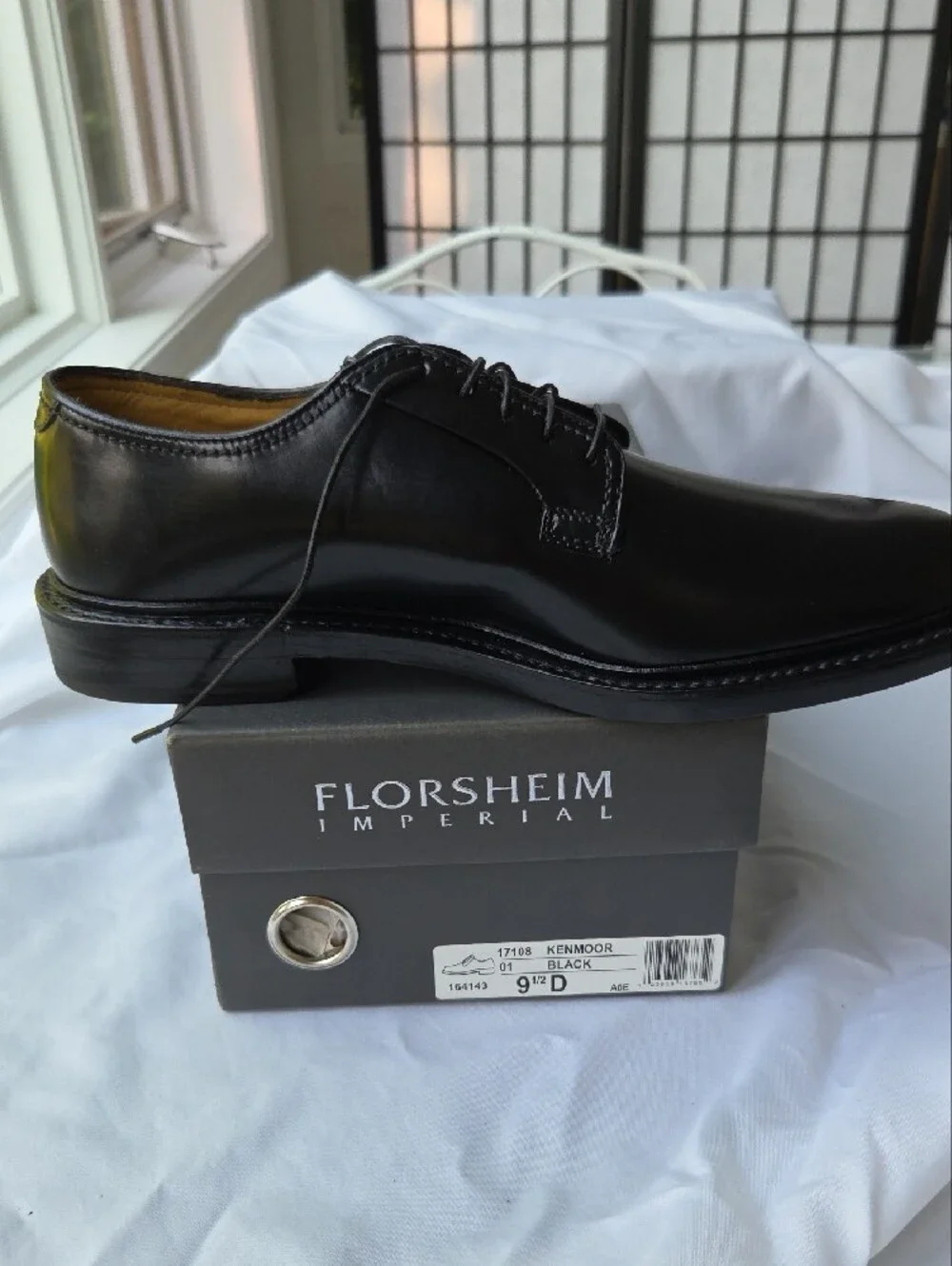 Florsheim Imperial Kenmoor Plain Toe Blucher Heritage Black Calfskin Never Worn